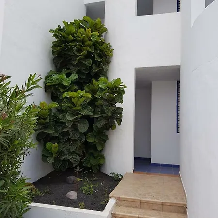 105 Complejo Aguazul * Puerto del Carmen (Lanzarote)